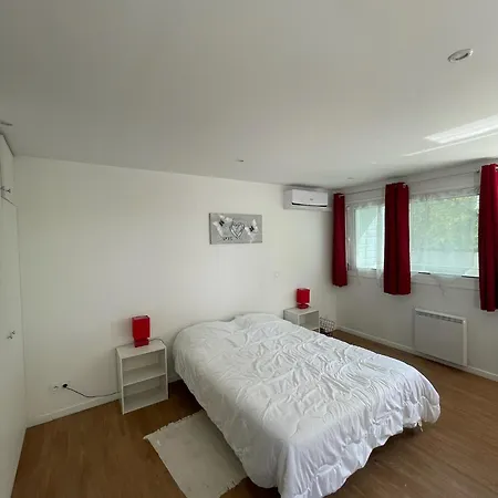 Lumineux Face Au